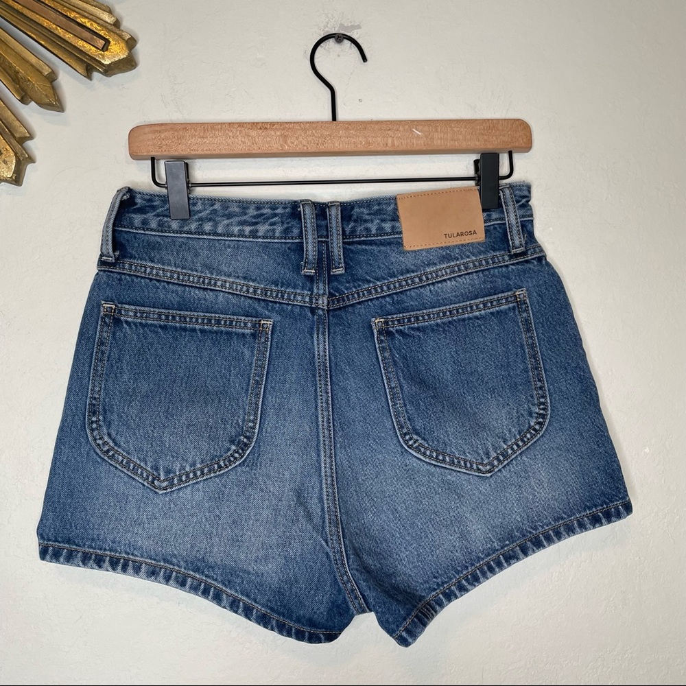 Tularosa High Rise Denim Shorts With Embroidered Pockets - Picture 6 of 10